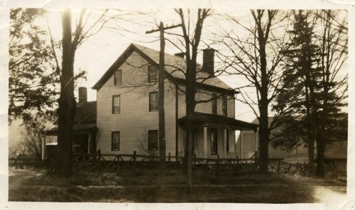 Scott House in Sugar Loaf. Circa 1940. chs-007777